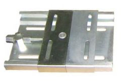 Motorspannschlitten, 270mm
mit geteilter Platte
Motorbaugröße: 63 - 100